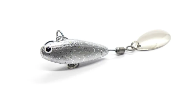 Masalas tail spinner „Hurricane” – Silver glitter